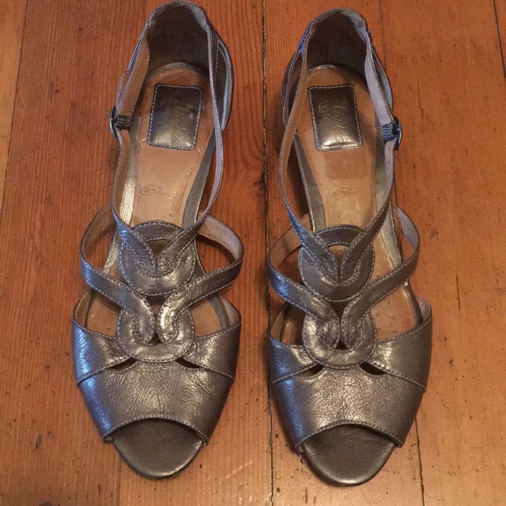 Gold Clark’s Nike Air Sandals